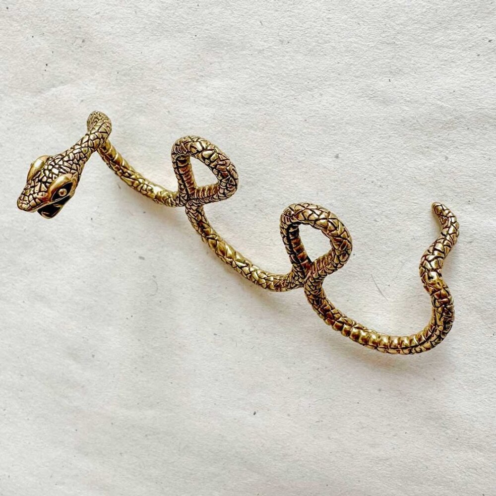 UNIQUE ** three finger snake/serpent ring ** GOLD
